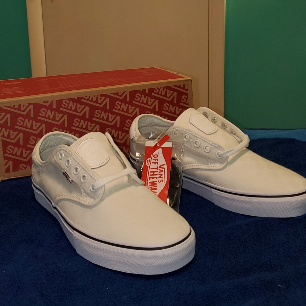 ((Sold)Van's pro skateboard